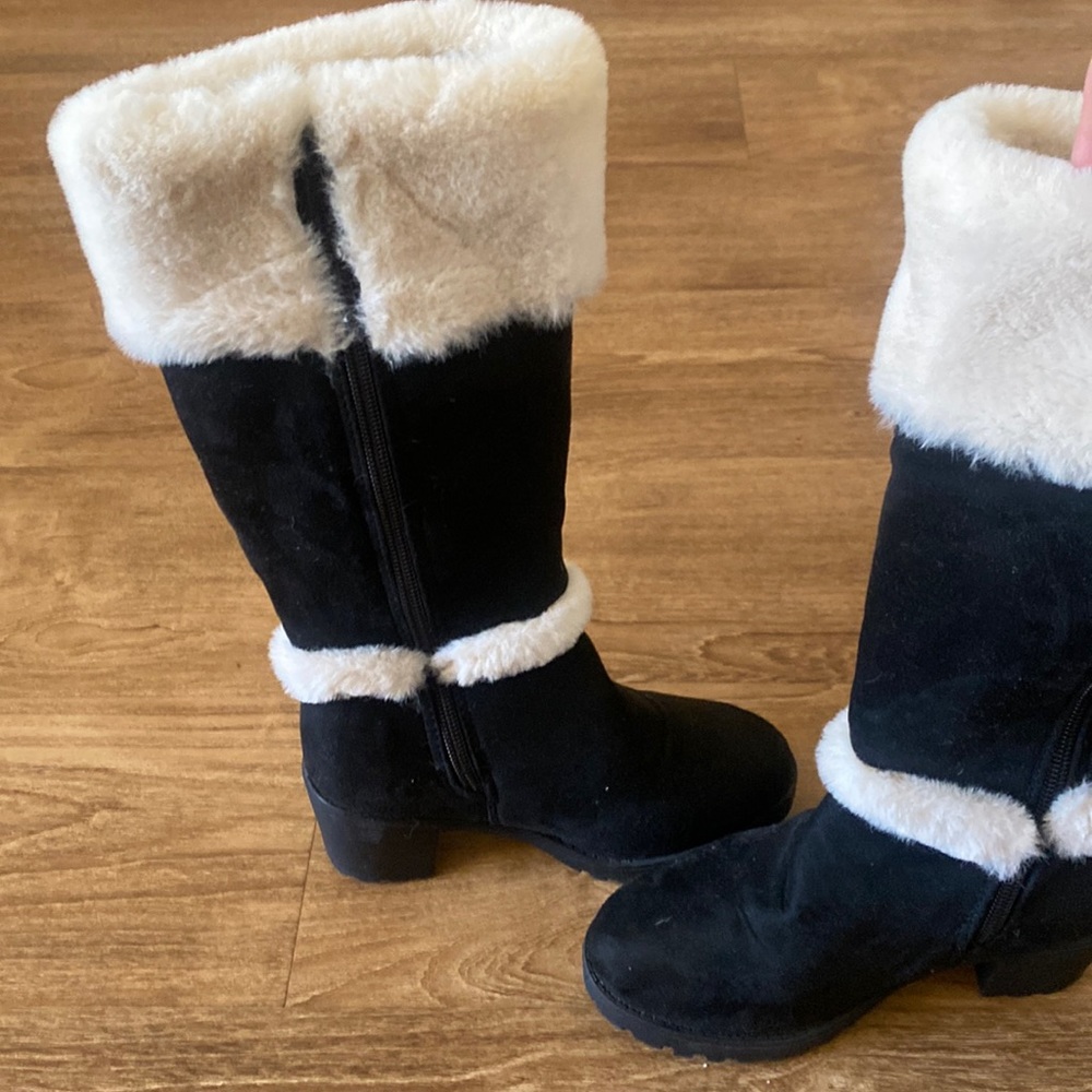 Adorable girls black boots